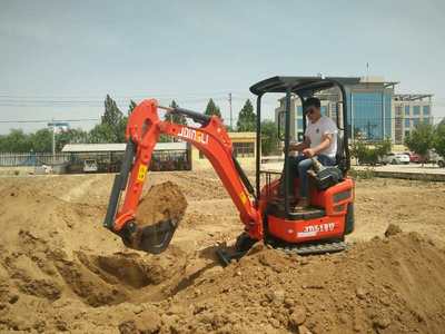 金鼎立小型液壓挖掘機 工程建設與養護管理的得力助手